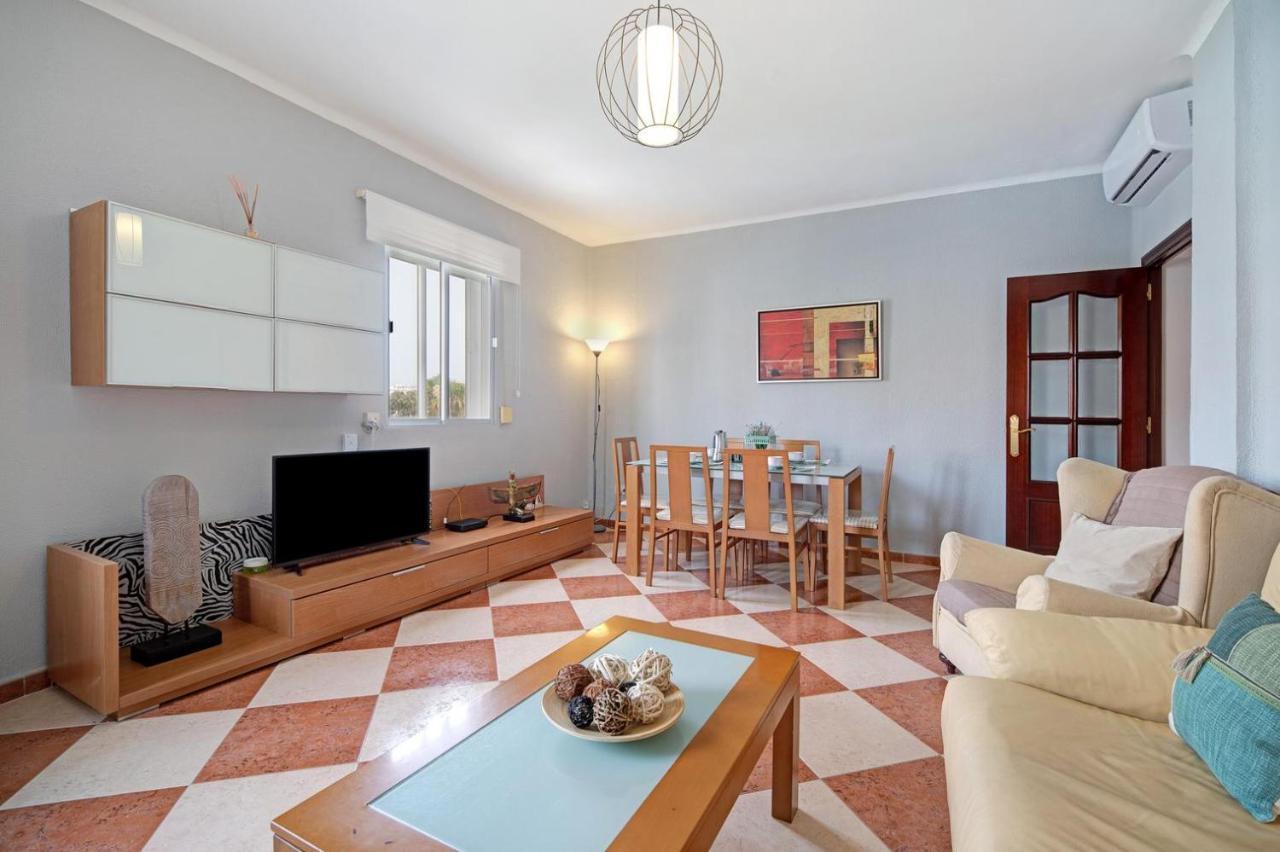 Grand Beachside Apartment - Кадис Екстериор снимка