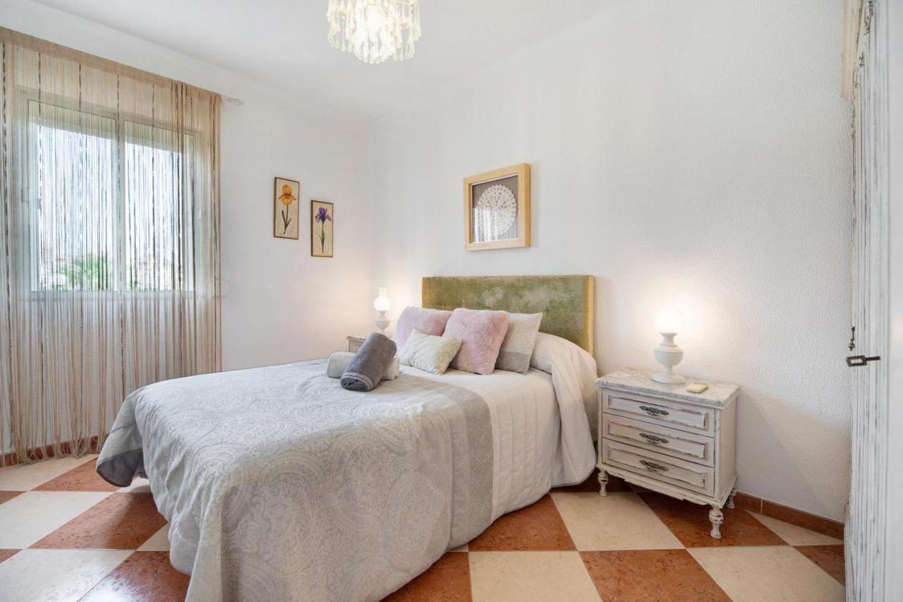 Grand Beachside Apartment - Кадис Екстериор снимка