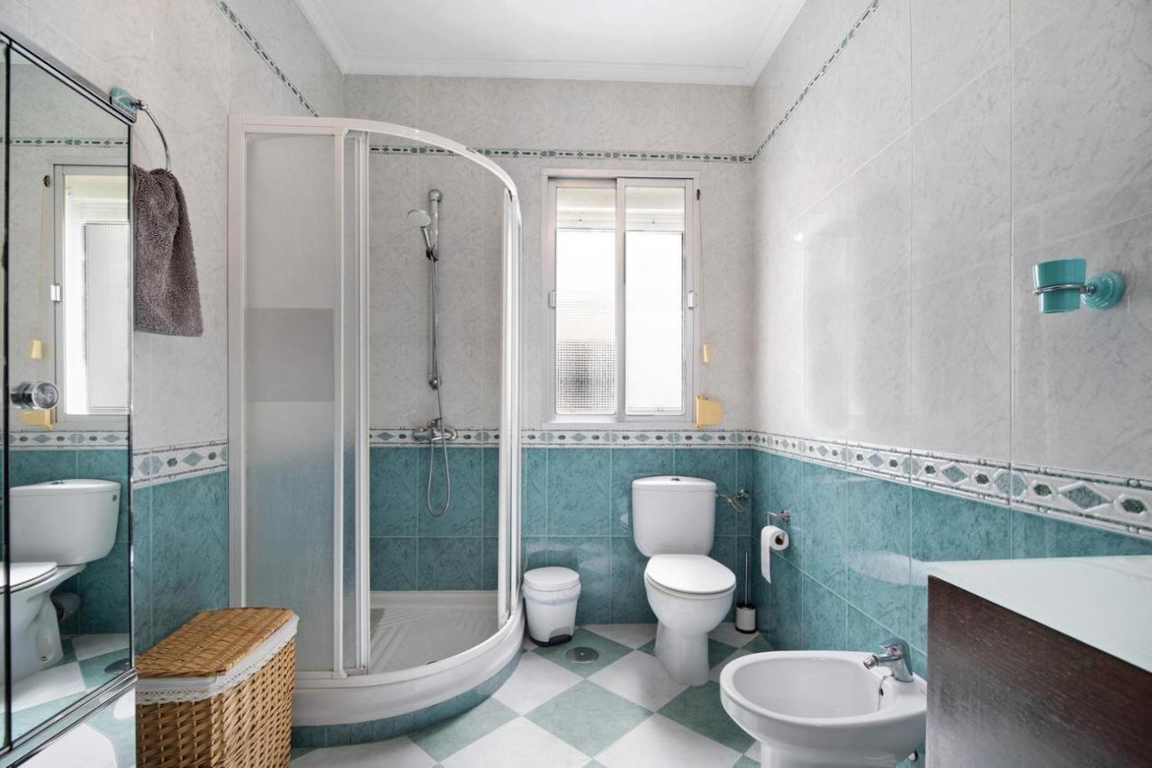 Grand Beachside Apartment - Кадис Екстериор снимка